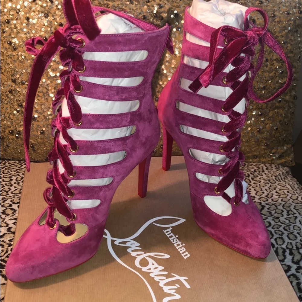 Christian Louboutin SUMMER Pink Suede Heels NIB 37